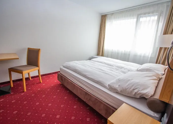 City Hotel